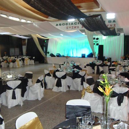 Hotel Euzko Alkartasuna Macachín Εξωτερικό φωτογραφία