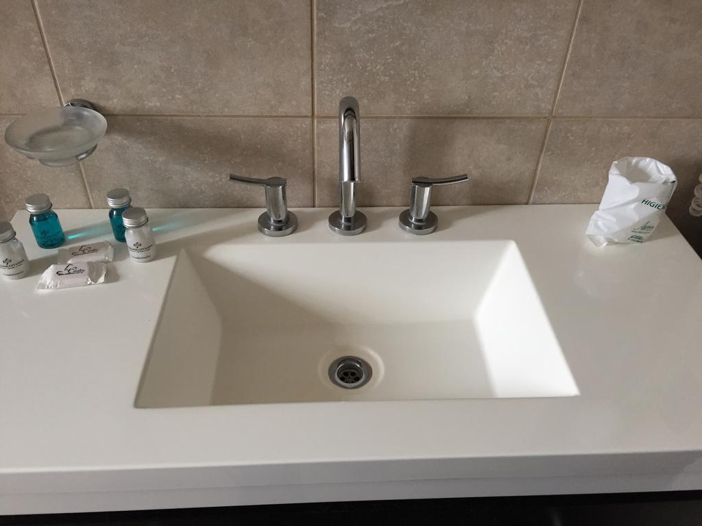 Hotel Euzko Alkartasuna Macachín Εξωτερικό φωτογραφία