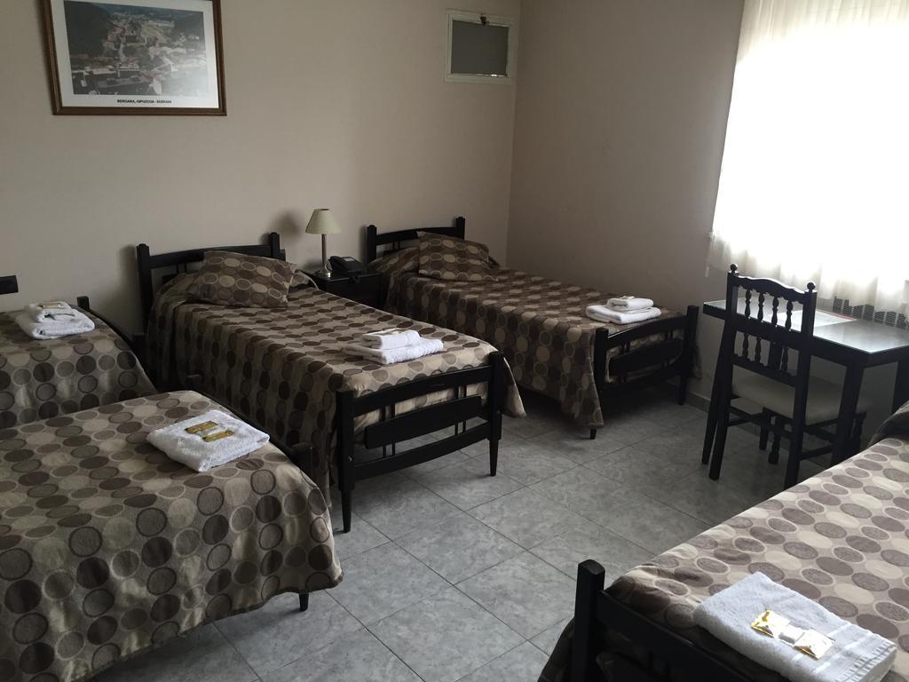 Hotel Euzko Alkartasuna Macachín Εξωτερικό φωτογραφία