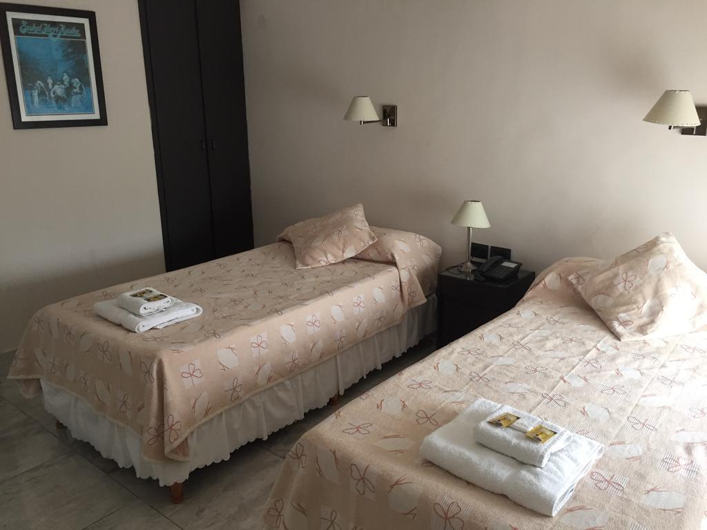 Hotel Euzko Alkartasuna Macachín Εξωτερικό φωτογραφία
